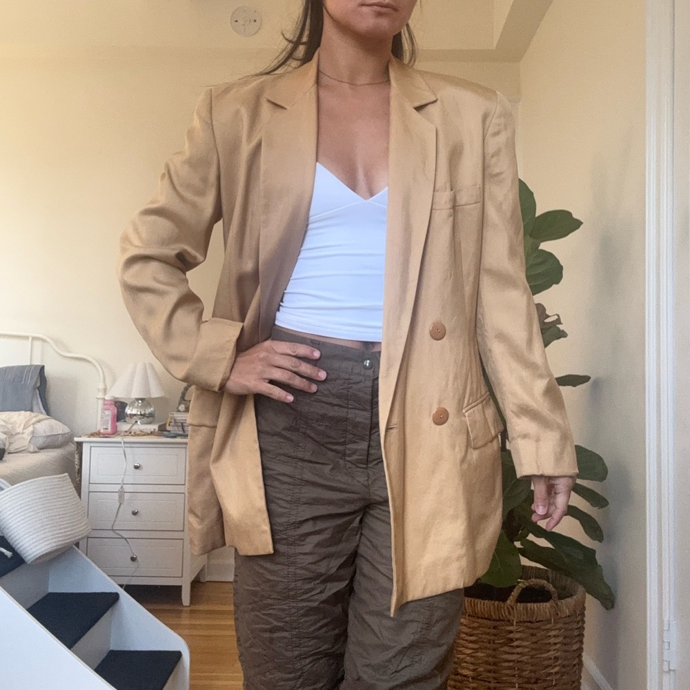 Vintage Ellen Tracy 100% Silk Gold Blazer - Picture 5 of 5